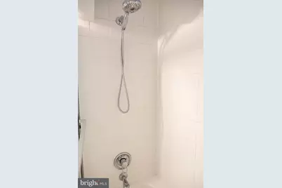 3815 NW Davis Place NW #1, Washington, DC 20007 - Photo 18