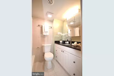 1245 13th Street NW #902, Washington, DC 20005 - Photo 36