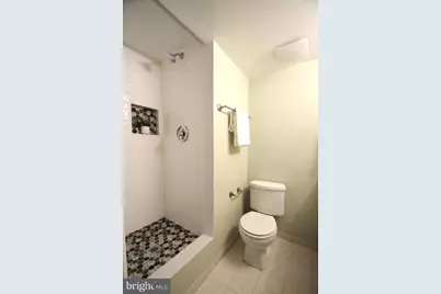 1245 13th Street NW #902, Washington, DC 20005 - Photo 30