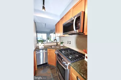 1245 13th Street NW #902, Washington, DC 20005 - Photo 46