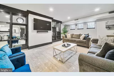 555 Massachusetts Avenue NW #1302, Washington, DC 20001 - Photo 8