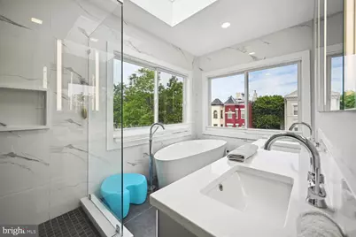 522 F Street NE, Washington, DC 20002 - Photo 16