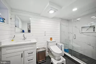 522 F St NE, Washington, DC 20002 - Photo 24