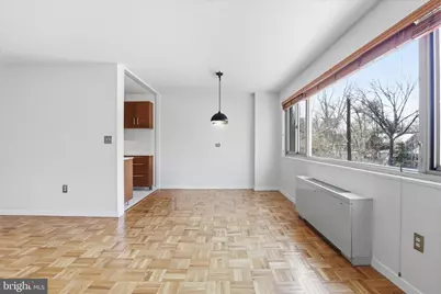 4600 Connecticut Avenue NW #423, Washington, DC 20008 - Photo 8