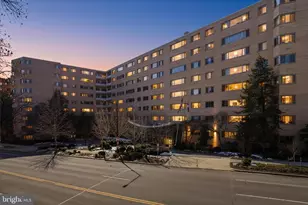 4600 Connecticut Ave NW, Washington, DC 20008 - Photo 2