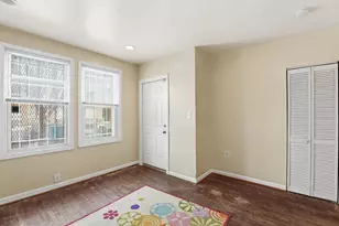 1707 H St NE, Washington, DC 20002 - Photo 6