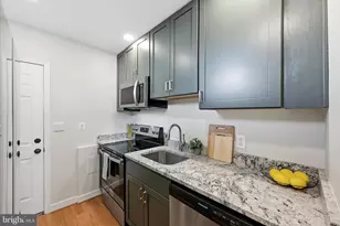 633 18th St NE, Washington, DC 20002 - Photo 10