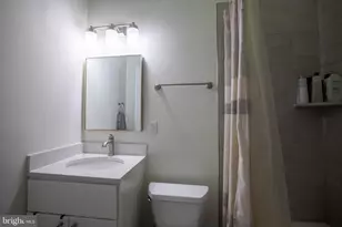 636 Columbia Rd NW, Washington, DC 20001 - Photo 28