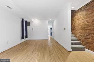 636 Columbia Rd NW, Washington, DC 20001 - Photo 4