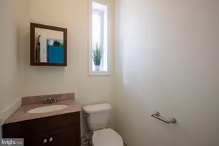 636 Columbia Rd NW, Washington, DC 20001 - Photo 8