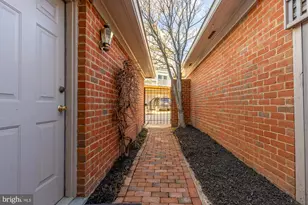 4473 Greenwich Pkwy NW, Washington, DC 20007 - Photo 28