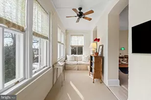 1657 31st St NW, Washington, DC 20007 - Photo 8