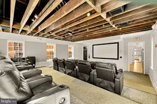 215 I St NE, Washington, DC 20002 - Photo 32