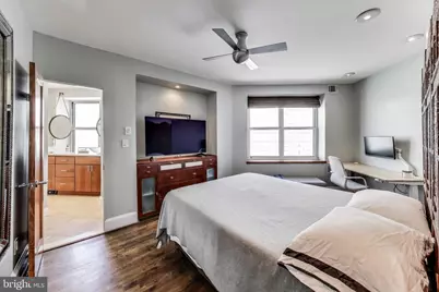 2370 Champlain Street NW #34, Washington, DC 20009 - Photo 10