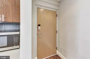 2370 Champlain St NW, Washington, DC 20009 - Photo 10