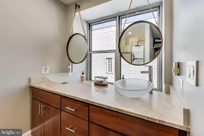 2370 Champlain Street NW #34, Washington, DC 20009 - Photo 12
