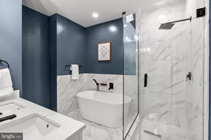 2019 M St NE, Washington, DC 20002 - Photo 22