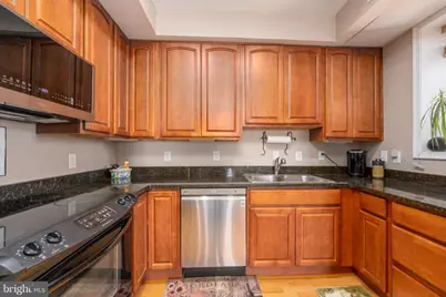 610 Irving Street NW #306, Washington, DC 20010 - Photo 14