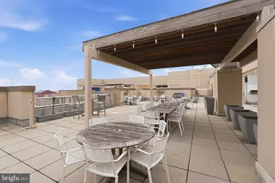 811 4th Street NW #404, Washington, DC 20001 - Photo 16