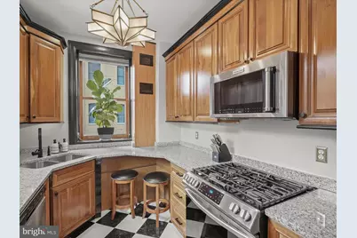 2220 20th Street NW #46, Washington, DC 20009 - Photo 8