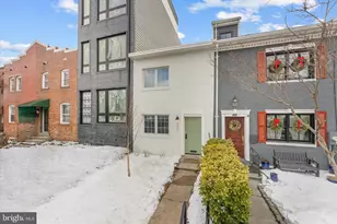 1527 K St SE, Washington, DC 20003 - Photo 2