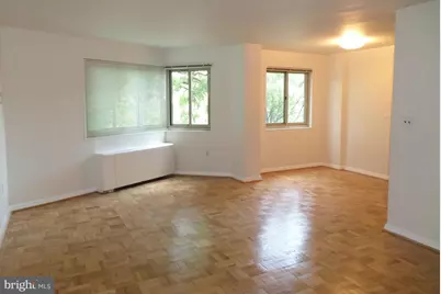 4600 Connecticut Avenue NW #630, Washington, DC 20008 - Photo 6