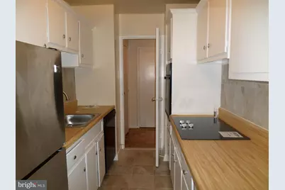 4600 Connecticut Avenue NW #630, Washington, DC 20008 - Photo 8