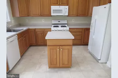 705 Capitol Square Place SW, Washington, DC 20024 - Photo 14