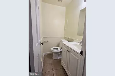 911 Bellevue Street SE, Washington, DC 20032 - Photo 4