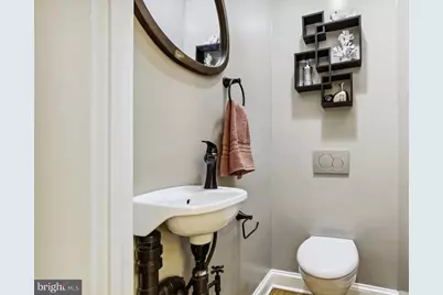 1770 Hobart Street NW, Washington, DC 20009 - Photo 8