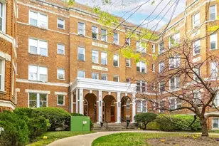 1820 Clydesdale Pl NW, Washington, DC 20009 - Photo 2