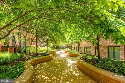 631 D Street NW #1227, Washington, DC 20004 - Photo 52