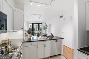 631 D Street NW, Washington, DC 20004 - Photo 10