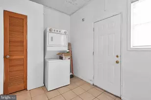 1016 Irving St NW, Washington, DC 20010 - Photo 16