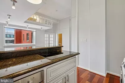 1125 12th Street NW #83, Washington, DC 20005 - Photo 12