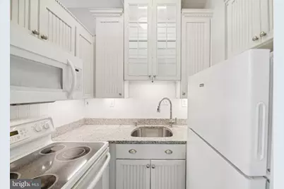 1615 Q Street NW #810, Washington, DC 20009 - Photo 22