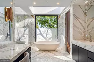 2709 36th St NW, Washington, DC 20007 - Photo 26