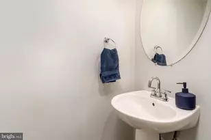 5326 43rd St NW, Washington, DC 20015 - Photo 10