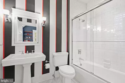 3033 University Terrace NW, Washington, DC 20016 - Photo 24