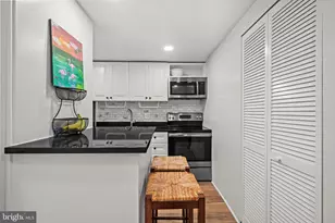 2032 15th St NW, Washington, DC 20009 - Photo 10