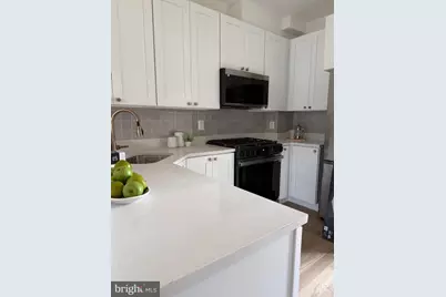 820 13th Street NE, Washington, DC 20002 - Photo 2