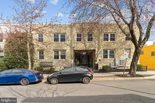 417 18th St NE, Washington, DC 20002 - Photo 2