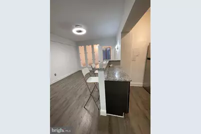 1 Scott NW #118, Washington, DC 20036 - Photo 10