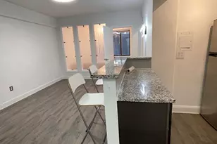 1 Scott NW, Washington, DC 20036 - Photo 10