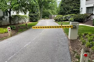 2606 Tunlaw Rd NW, Washington, DC 20007 - Photo 18