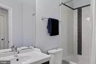 310 16th St NE, Washington, DC 20002 - Photo 34