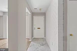 3446 Summit Ct NE, Washington, DC 20018 - Photo 2