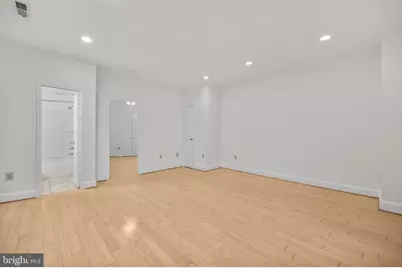 1115 12th Street NW #104, Washington, DC 20005 - Photo 6