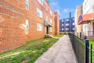 1745 T St SE, Washington, DC 20020 - Photo 10