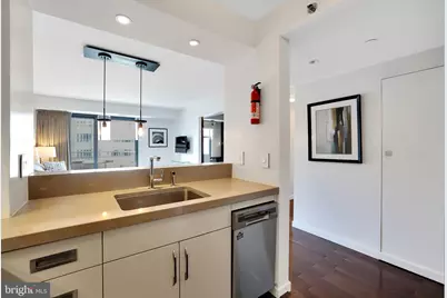 1401 17th Street NW #804, Washington, DC 20036 - Photo 8